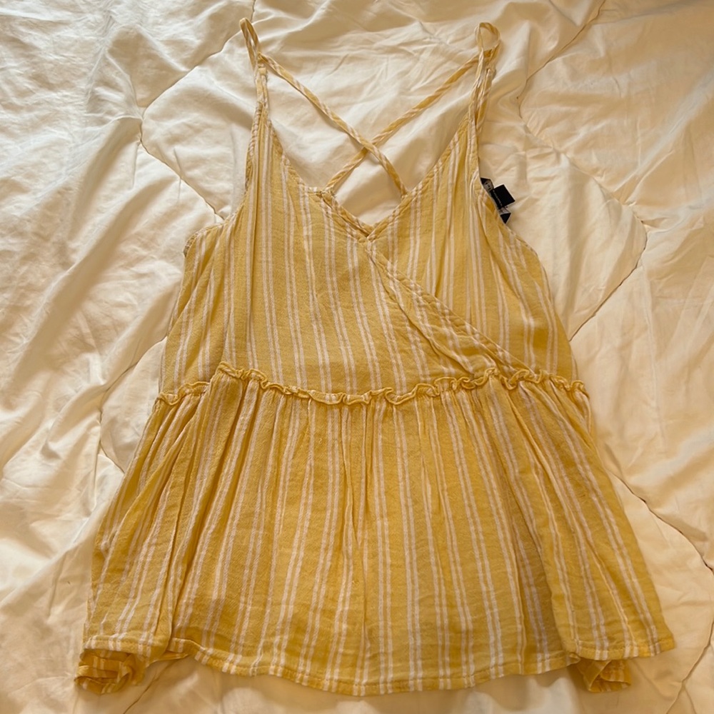 AMERICAN EAGLE LINEN CAMI